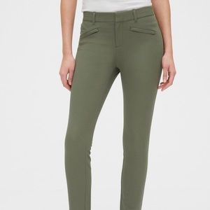 Gap Forest Green Signature Skinny